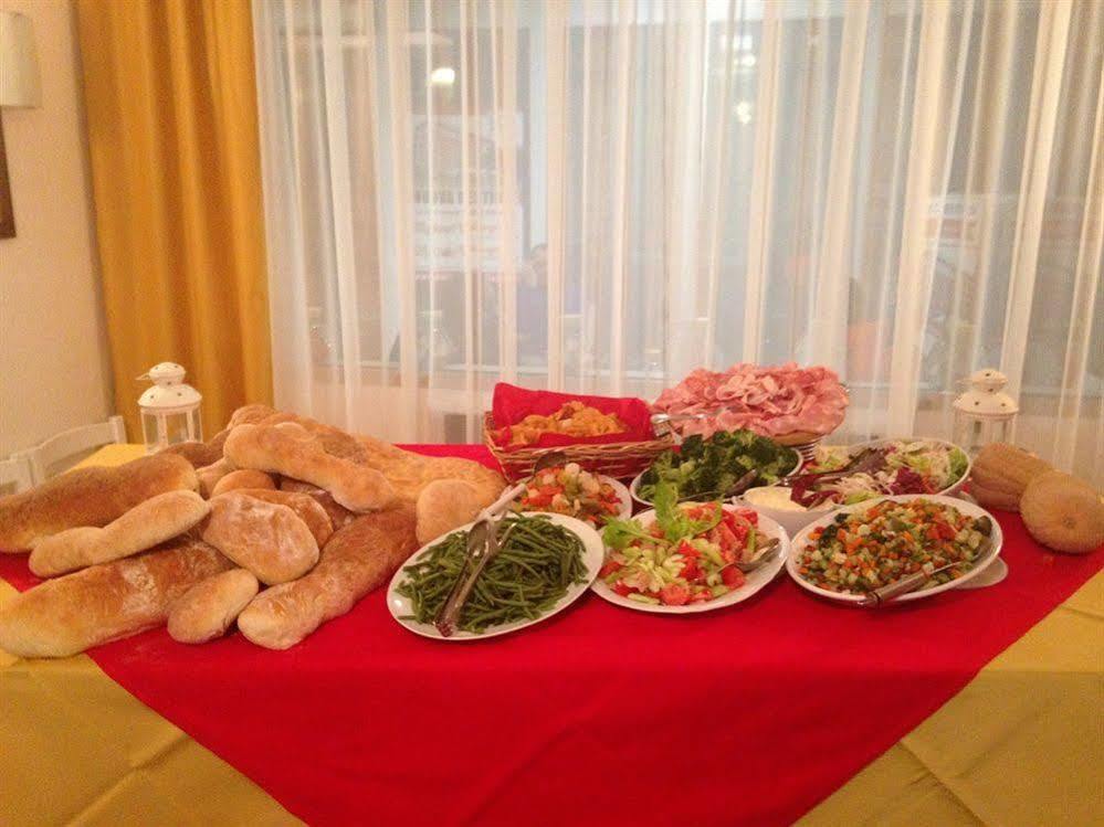 Hotel Roncobilaccio Roncobillaccio Eksteriør billede